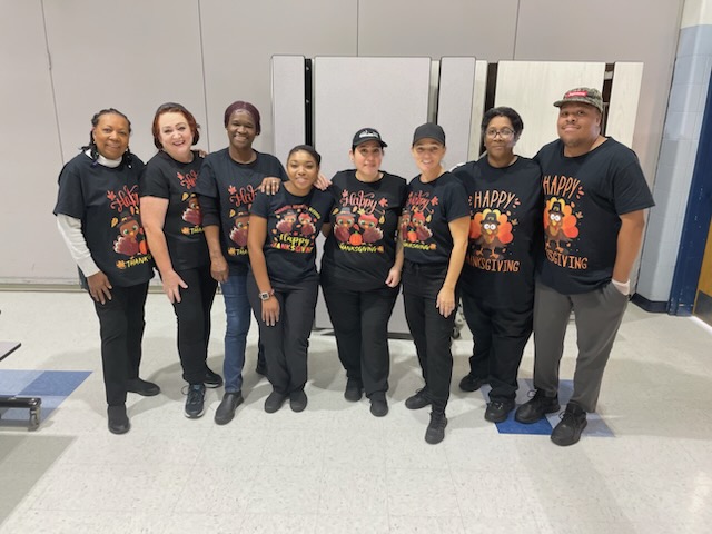 Today is the day- Turkey Day! <a href="/SRMS_SMCPS/">SRMS</a> is all decked out to see everyone for our special #holidaymeal! Can't wait to see everyone's trays today!