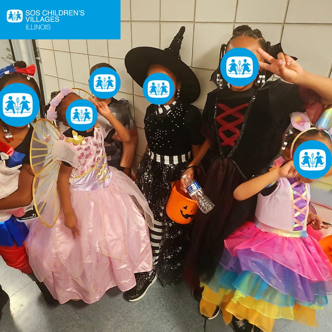 For today’s #ThrowbackThursday take a look at some of this year’s #Halloween costumes and festivities with our #youthincare ✨ #fostercare #chicagofostercare #chicagofosterparents #chicagocommunity #youthincare #chicago