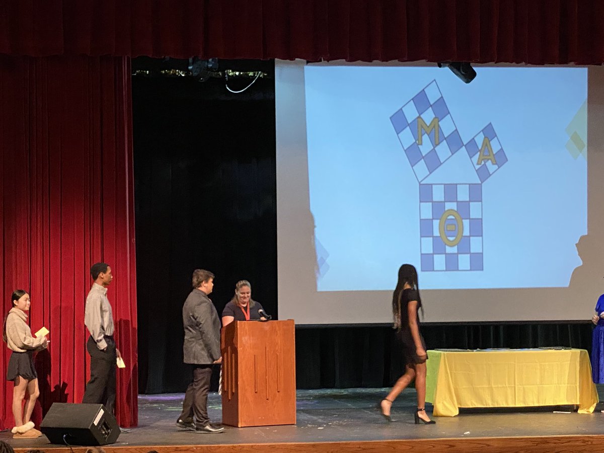212_math's tweet image. Congrats to our newly inducted members into the Mu Alpha Theta Hojor Society!! 💛🩵#MuAlphaTheta #mathletes #mathematics @CyWoods212 @CyFairISD