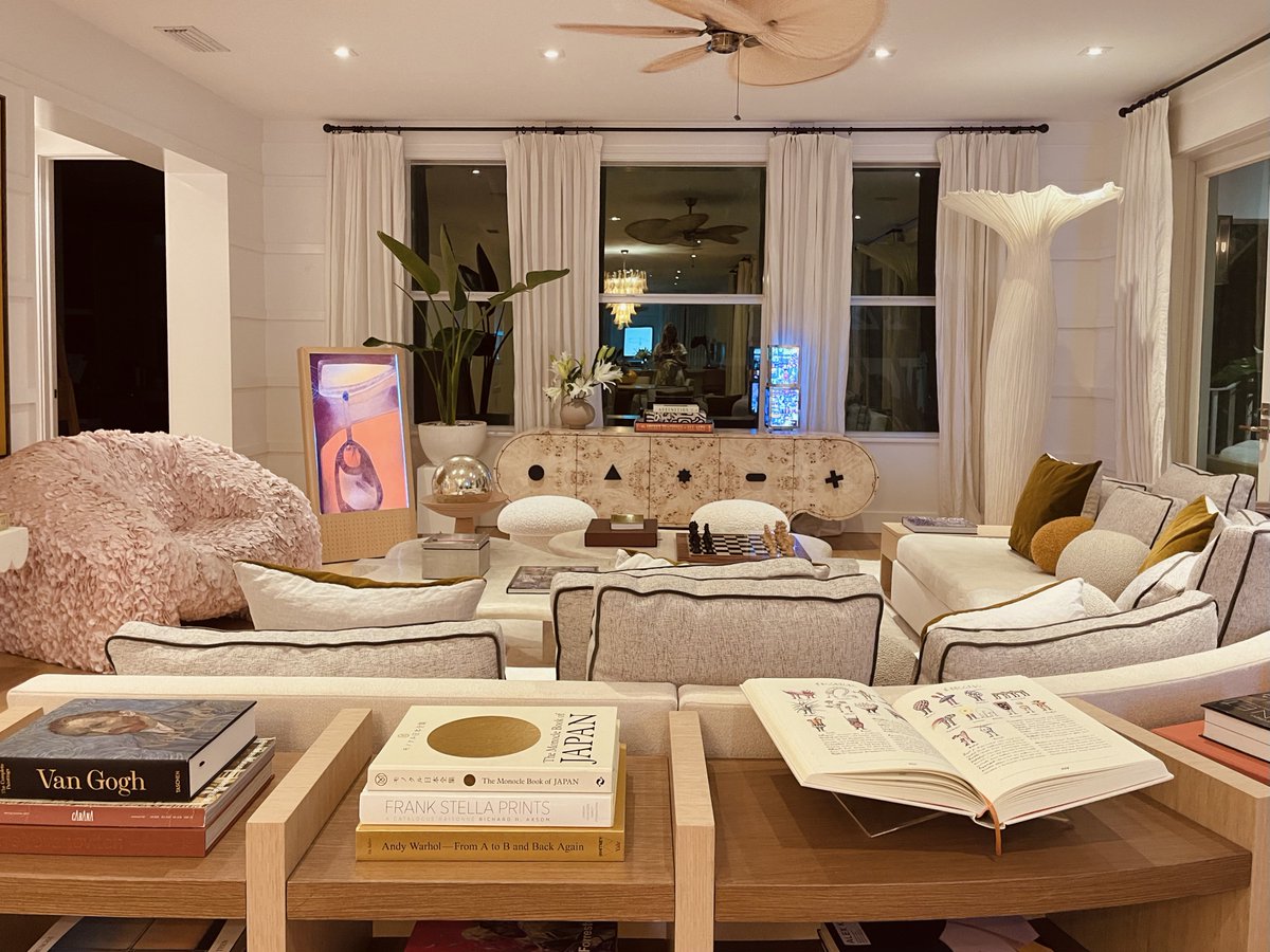 Collectors, make displaying your collection a priority, be it at home or in the office. Lend pieces for exhibitions, contribute to institutions – let the art be seen

However, presentation is key. Treat digital art with the same care as traditional art. The right setup – frame,