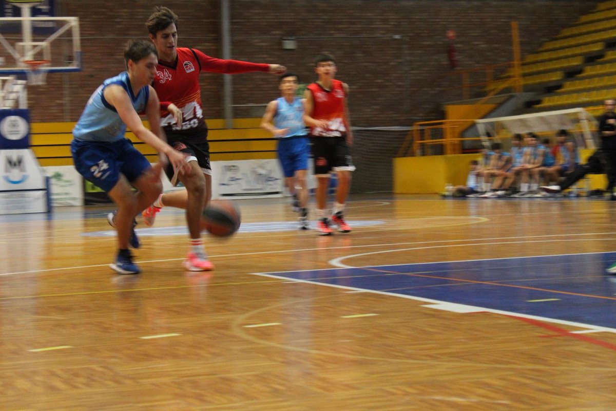 cblamerce's tweet photo. ⚪🔵 JÚNIOR MASCULÍ | La prèvia
🆚 Bàsquet Piera
📆 19/11
⏱ 16.00h

⚡Duel entre dos equips de la part baixa de la taula
🔙 Els d’Òscar Tena van quedar a prop de la victòria en el partit d’anada

#TradiciódeBàsquet
#CBLaMercè https://t.co/id4LHlsBbm