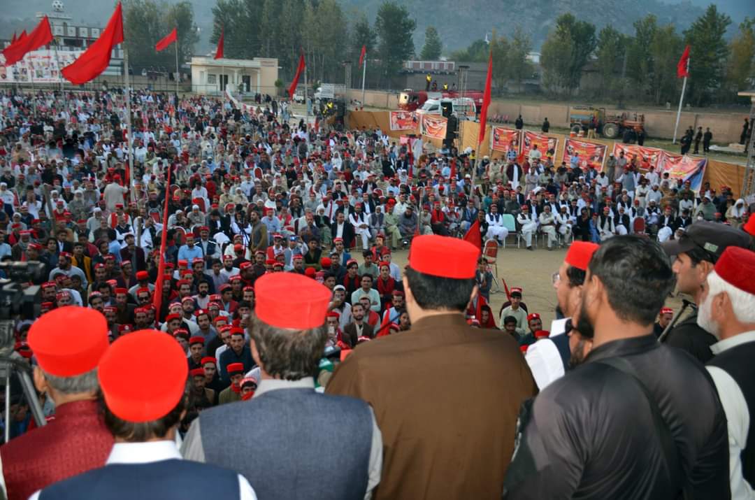 shahbu112's tweet photo. بونیر دا ایمل
بونیر دا بابک 🔥🚩
@AimalWali https://t.co/jPqzIgDwif