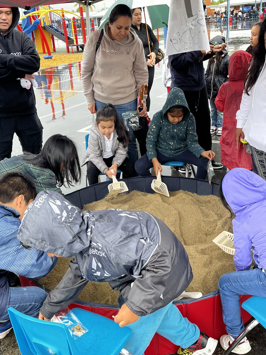 Sanchez Elementary tweet media