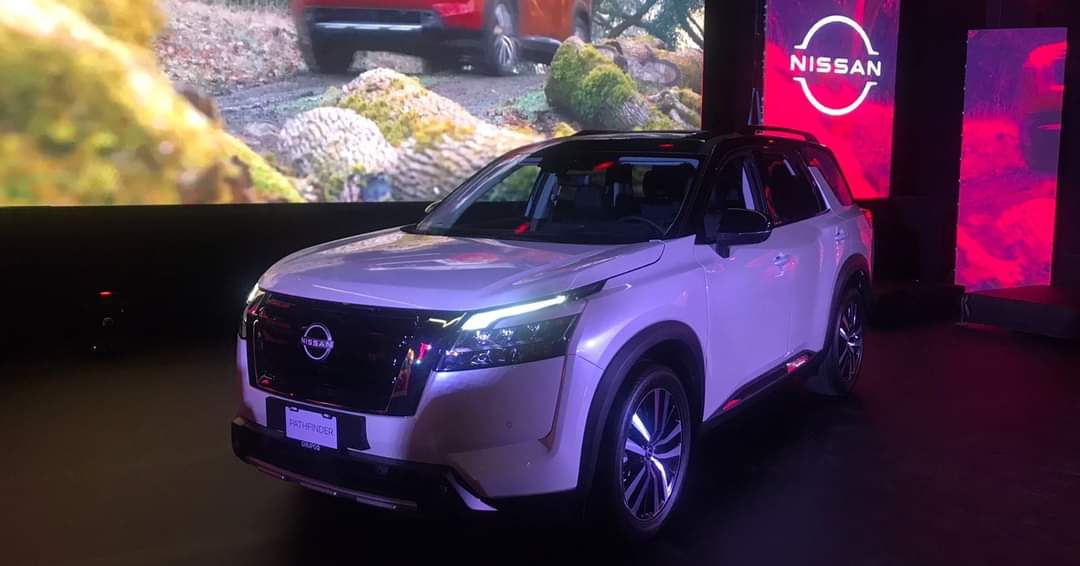 EstadoBiker's tweet photo. La nueva Nissan Pathfinder en el mercado salvadoreño para quienes requieran de una SUV de gran capacidad, audaz, eficiente y elegante.

Nota completa: https://t.co/rMzI4KKSJI

#Nissan #NissanElSalvador #NissanSV #NissanPathfinder #Pathfinder #GrupoQ #ElSalvador #GuiaMotorSV https://t.co/tbTD3A1nmb