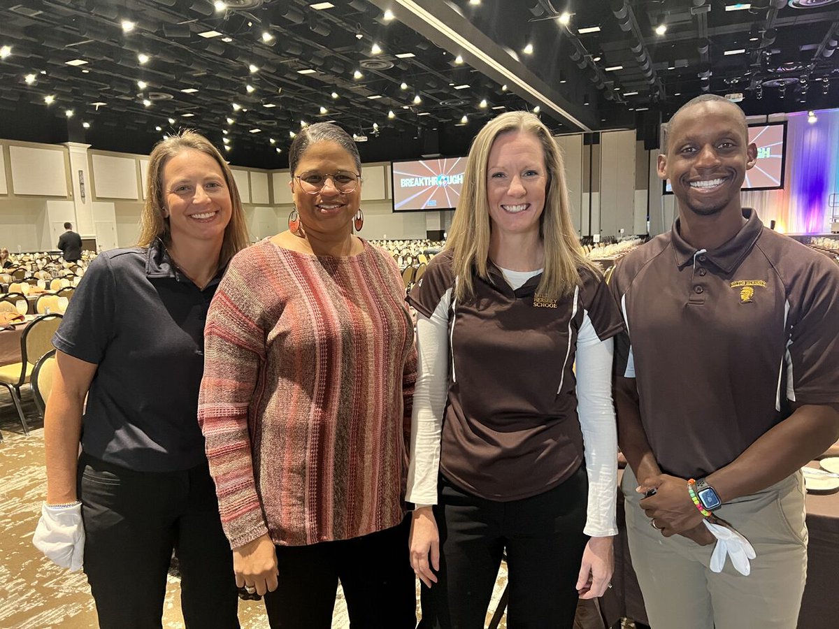 miltonhershey's tweet photo. What an incredible way to wrap up #MHSFoundersWeek! On Sunday, Nov. 12, over 2,000 Milton Hershey School students and staff gathered for an unforgettable Founders Feast at Hershey Lodge. Check out the highlights: https://t.co/z4POXCsqmL #MHSSpartanStrong https://t.co/u0o4Dd9TZ7