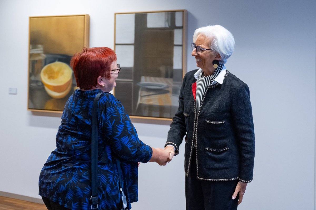 Today I met with Elke Ferner, President of UN Women Germany. We had an insightful discussion on women's empowerment and the need to close the gender gaps that still exist in the economy.