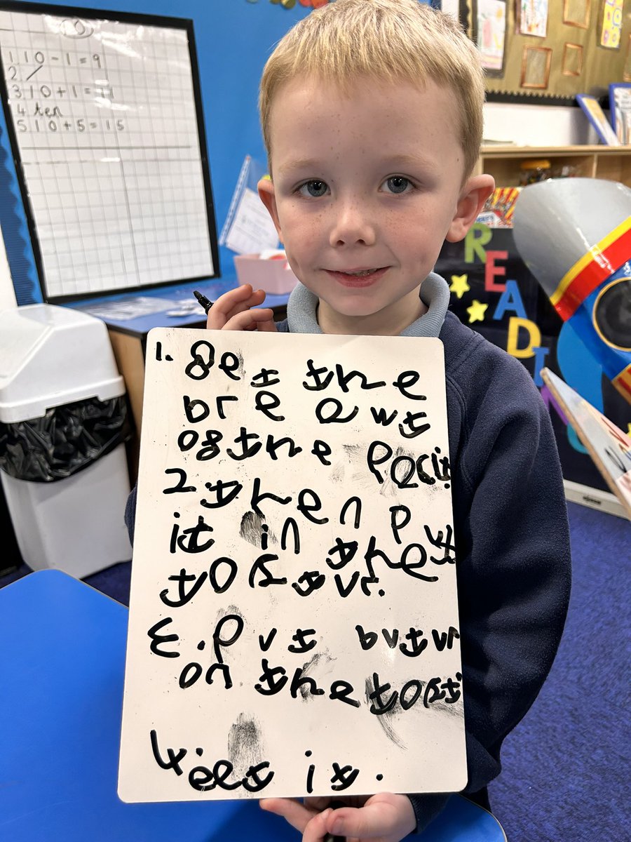 CCCRPrimary's tweet photo. Some more super algorithms written by our Y1s! 🤩🤖💻 #cccrcomputing #cccry1 https://t.co/egYyzzVk79