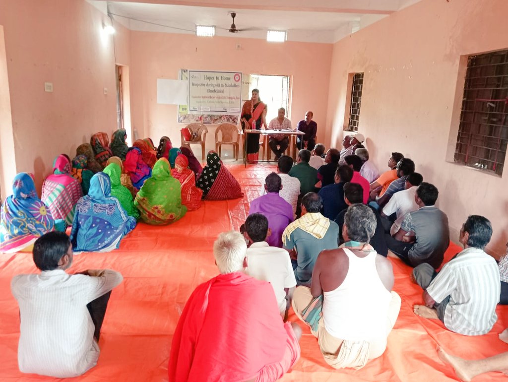 Jjs_Odisha's tweet photo. JJS collaborates with government officials organised a meeting on Housing scheme #PMAYG to empowering 47 #beneficiaries and 4 #Masons along with the #PRI members about cost-effective disaster-resilient construction.  @CatholicRelief @districtadmndkl #DisasterResilience #PMAYG https://t.co/MrD2ZPtITa