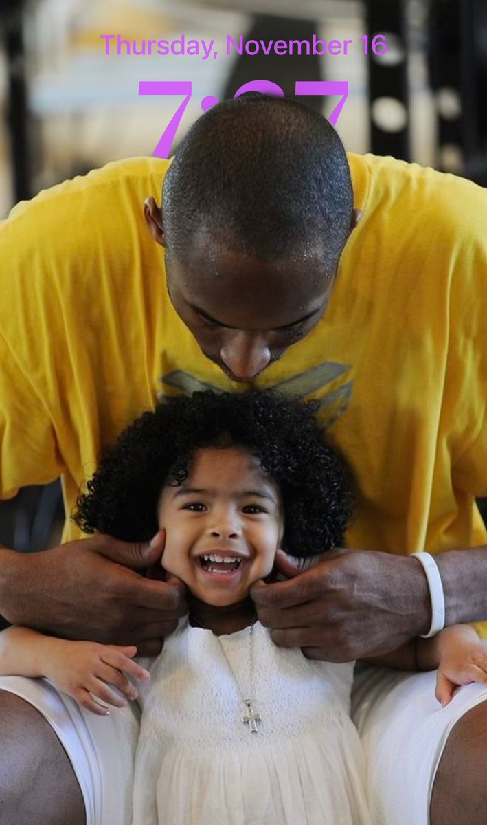 DeezieBaby's tweet image. Show us your Lock Screen or 7 years of bad luck.