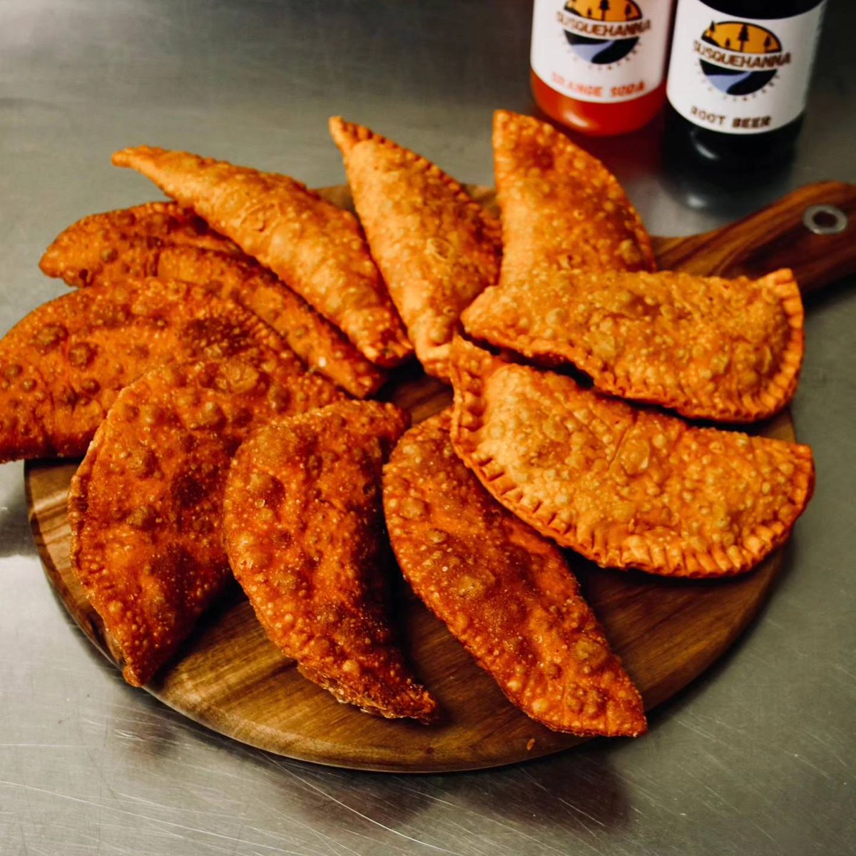LiquidHeroBeer's tweet photo. Tomorrow 4-8PM Halo's Eatery food truck at the brewery offering up some Latin inspired fusion! https://t.co/RQuUut3p2j