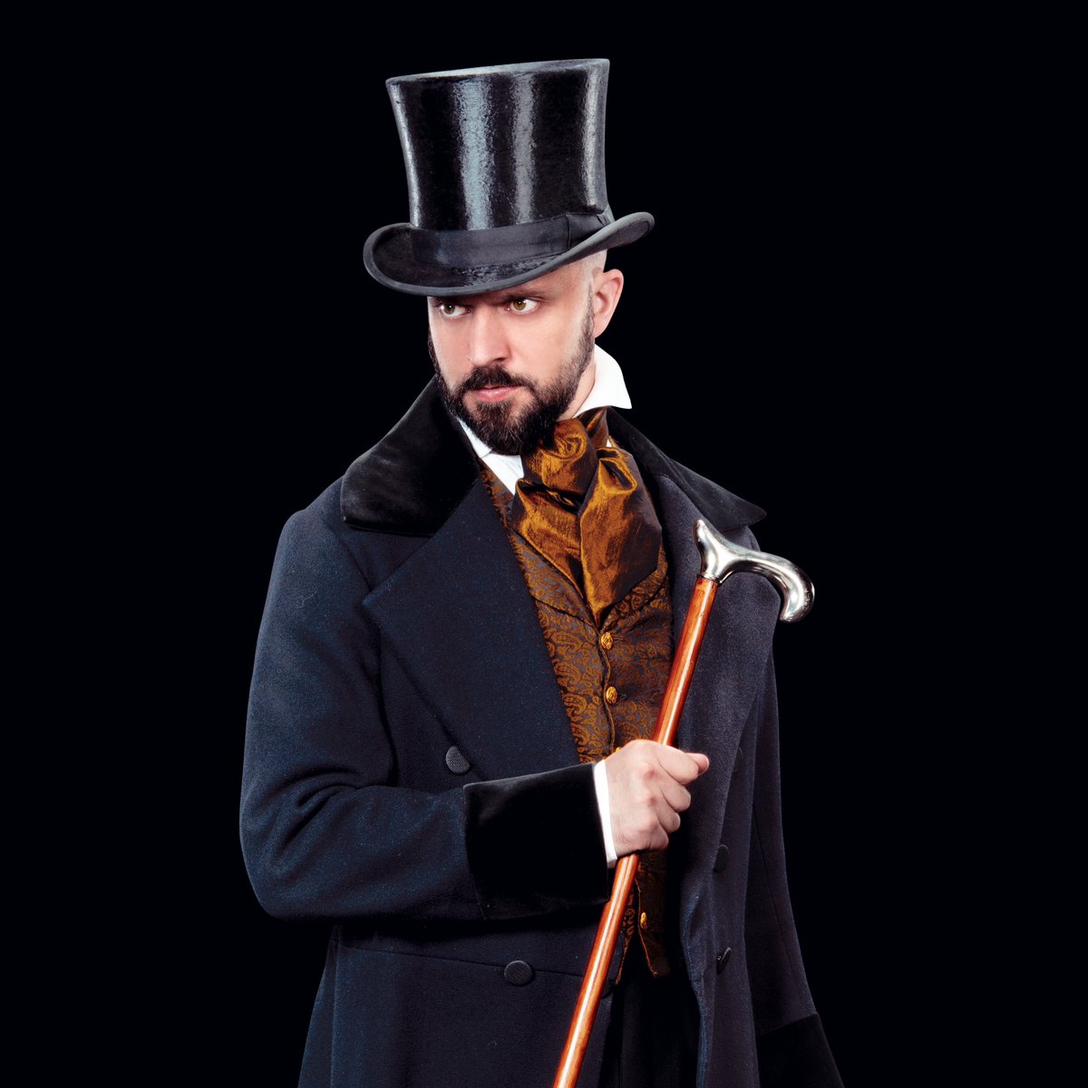 A week today, we open <a href="/dyadproductions/">Dyad Productions</a>’ #AChristmasCarol, performed by <a href="/DigitallyVacant/">Andy Margerison</a>. I’ve had a ball directing this show: I’m so proud of what we’ve created. If you fancy seeing it, have a look at Dyad’s bio link for tour dates &amp; our opening shows at <a href="/TheOldTownHall/">The Old Town Hall</a>.
#dickens