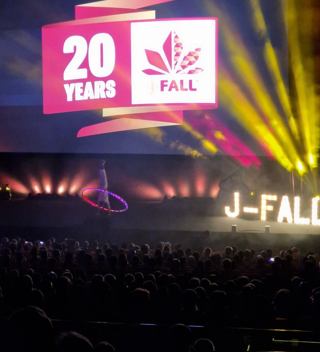 hi10hansve's tweet photo. Thank you. Also this year we got inspired. #jfall #nljug #ai #java Our 2 teams even beat competition in a handful of the challenges on #mastersofjava championships https://t.co/H6FvJzpEtC