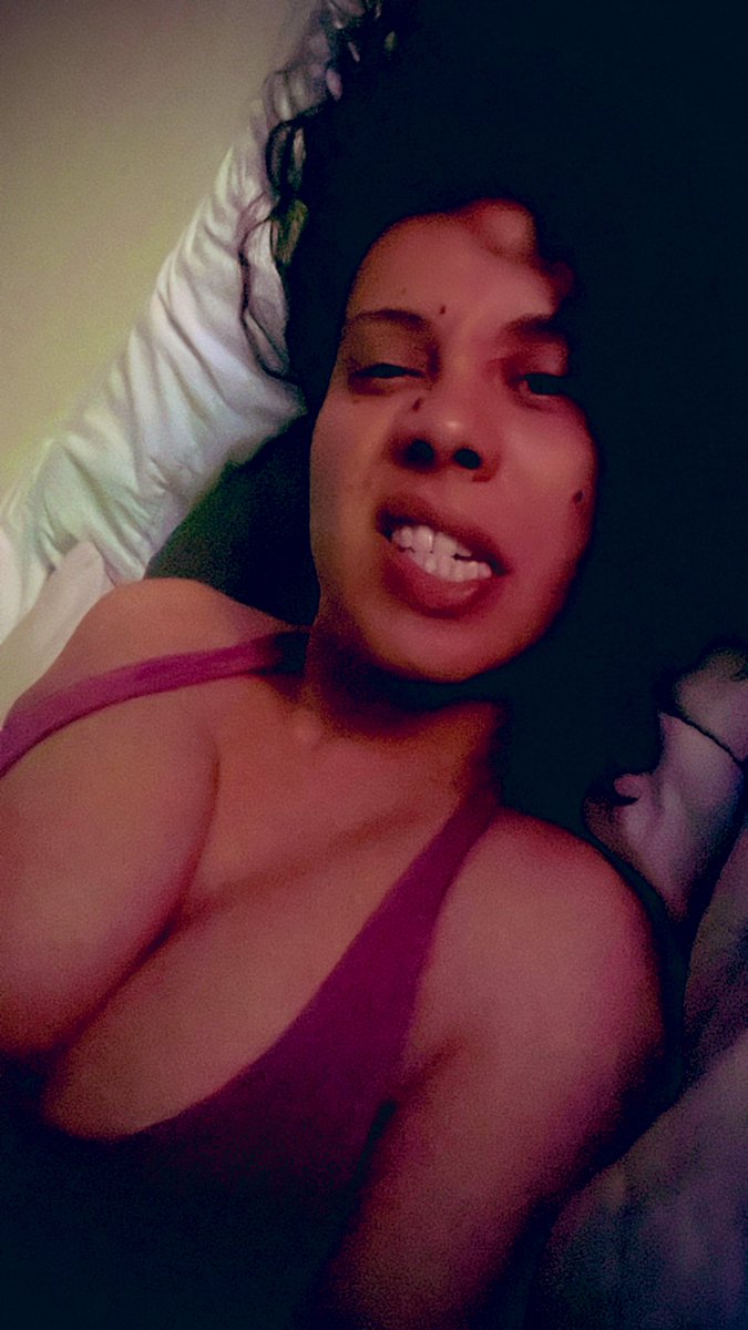 t2thetam's tweet photo. Show me ya teeeth!! Haha, can I see you at 2PM EST TODAY?! It’s THROW IT BACK THURSDAY! Let’s trap some thirst and get weird! Come get this spiritual ratchetness!
#fyp #ThrowbackThursday #thirsttrap #fypシ #love #fypシ゚viral #gamergirls #yamz #THROWBAEK #safespace #improv https://t.co/xr5RKb62Yh
