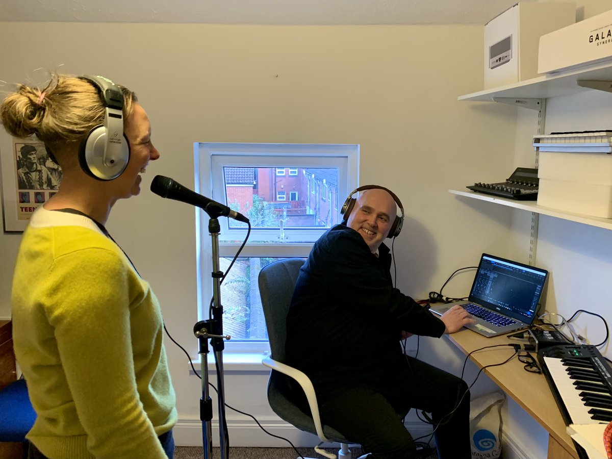 ScoreDrawMusic's tweet photo. This week we held the first ever @IvorsAcademy &amp; SDM Music for Media Writing Camp! 🙌 

On day 1, incredible music supervisor, Catherine Grimes, set a brief for 5 Ivors writers/producers &amp; 5 aspiring NI songwriters to write music for a BBC style drama 🎶

Huge well done to all! https://t.co/feK14H8piW