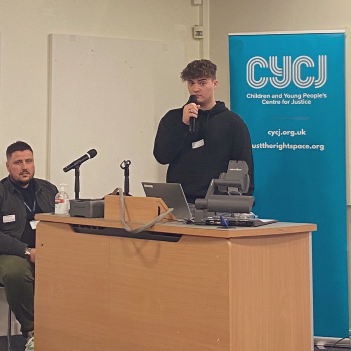 IainCorbett88's tweet photo. An absolute pleasure to speak alongside the legend that is oor @fleeum this afternoon at the National #PlacesofSafety event♥️

The inclusion of young peoples view in decisions that might affect them is not a nicety or a luxury, it’s a fundamental human right ✊🏽
#MonTheYoungTeam🙌🏼 https://t.co/urSFRAQ7oc