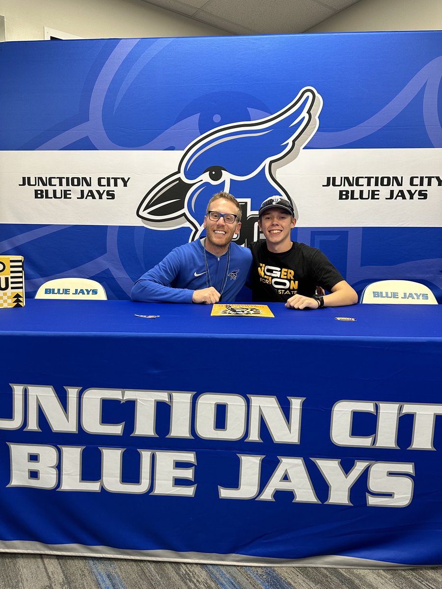 USD475's tweet photo. Congratulations to @junctioncity_hs cross country standout Ty Raulston on signing with Fort Hays State University on Wednesday. 

In the fall, Raulston helped the Blue Jays make history by capturing the Centennial League Boys Cross Country Championship. #ThriveIn475 #NSD24 https://t.co/XxxGYR5pVT