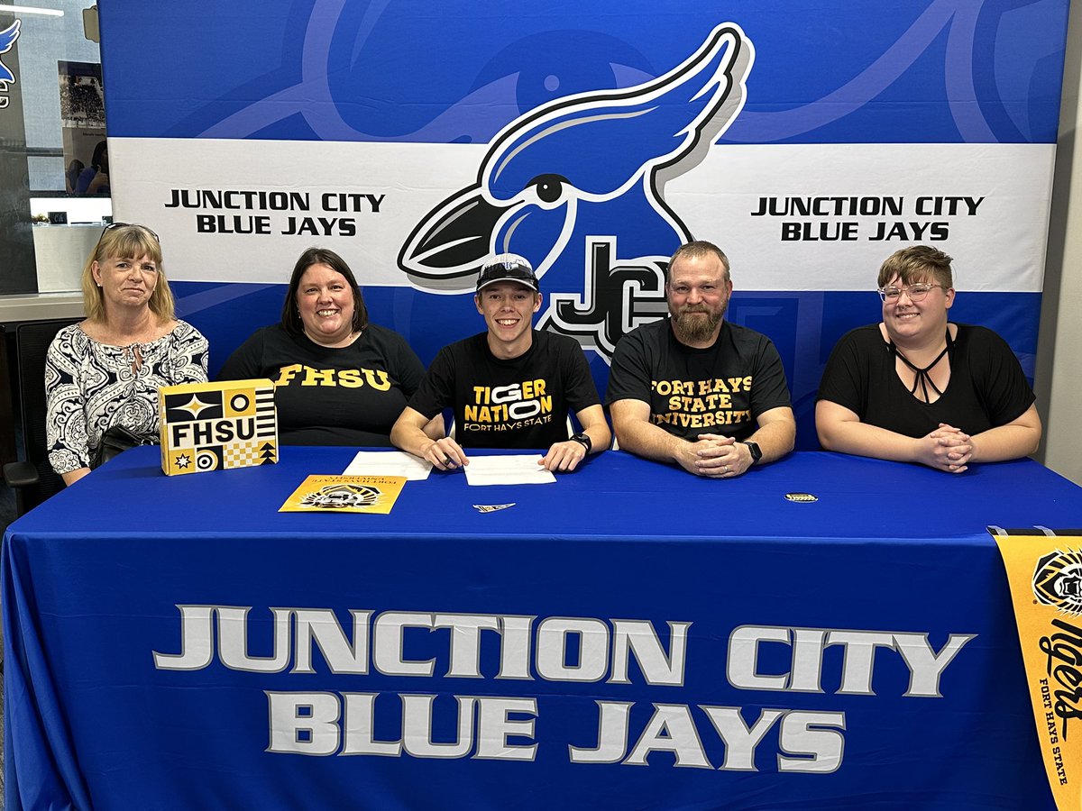 USD475's tweet photo. Congratulations to @junctioncity_hs cross country standout Ty Raulston on signing with Fort Hays State University on Wednesday. 

In the fall, Raulston helped the Blue Jays make history by capturing the Centennial League Boys Cross Country Championship. #ThriveIn475 #NSD24 https://t.co/XxxGYR5pVT