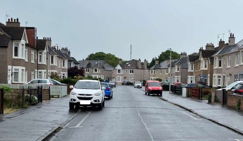 Edinburgh_CC's tweet image. Transport + Environment Committee has agreed proposals to begin enforcing against pavement parking early next year. Find out more: edinburgh.gov.uk/news/article/1… @LStreetsScot @guidedogsscot
