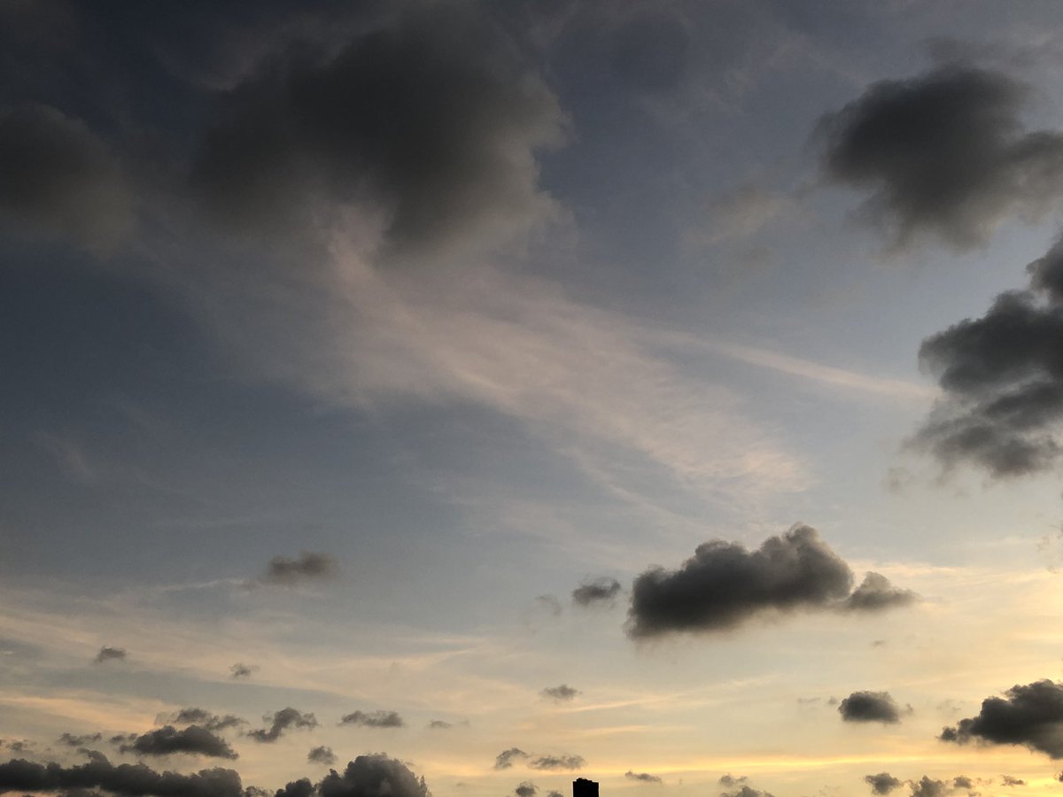 kenchanhk's tweet photo. #Sunset  #sunsetphotography https://t.co/Qv45TNixXA