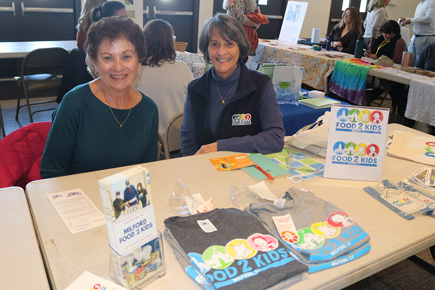 mpsctnews's tweet photo. The MPS Community Resource Fair at Parsons was tremendous yesterday -- with more than a dozen organizations sharing information about their available services. We are so fortunate to live in a place that cares so much about its citizens. https://t.co/PNHSiUw5tl