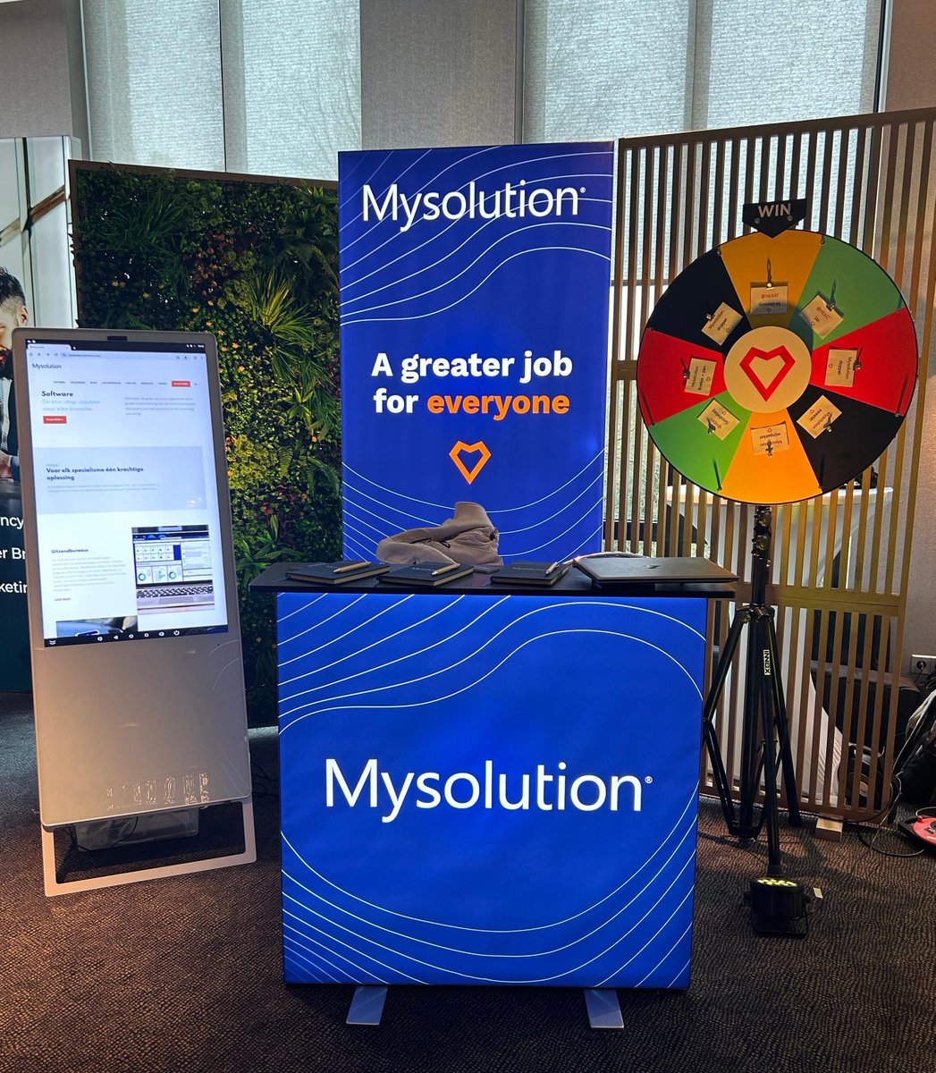Mysolution_2005's tweet photo. Onlangs waren we aanwezig op het @RecrTech Event, hét platform voor (toekomstige) recruitmenttechnologie! 🌐

#recruitmenttech #recruitment #recruitmentsoftware #toekomstgerichtondernemen #toekomstgerichtdenken #innoveren #mysolution #agreaterjobforeveryone https://t.co/J0znJMmfxA