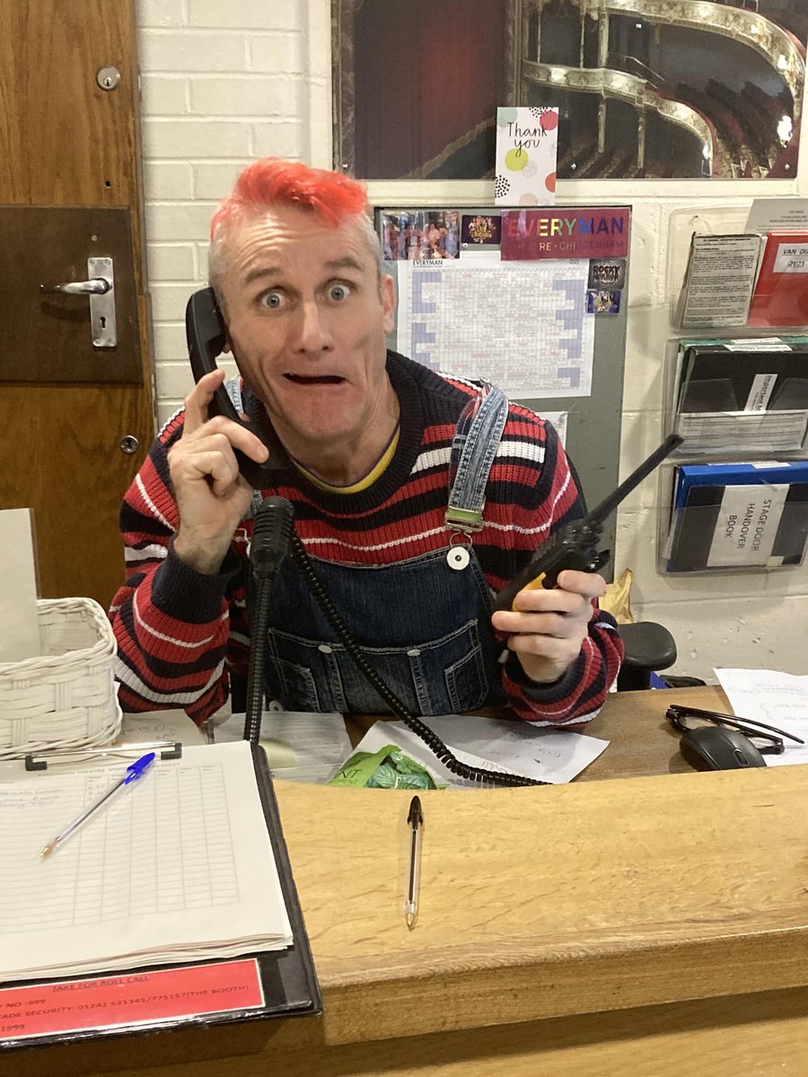Everyman Theatre (@everymanchelt) on Twitter photo Stage door security just got a whole lot sillier! π€‘
Not content with taking on just one new role, as Mother Goose next week, <a href="/TweedyClown/">Tweedy clown</a> has now decided to throw a few shifts on our Stage Door.
#ClowningAround #PantoPrep Stage door security just got a whole lot sillier! π€‘
Not content with taking on just one new role, as Mother Goose next week, <a href="/TweedyClown/">Tweedy clown</a> has now decided to throw a few shifts on our Stage Door.
#ClowningAround #PantoPrep