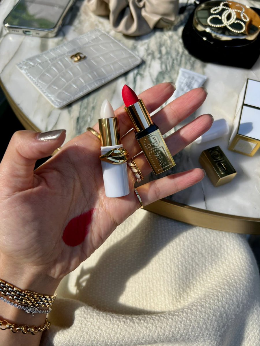 liesria's tweet image. 