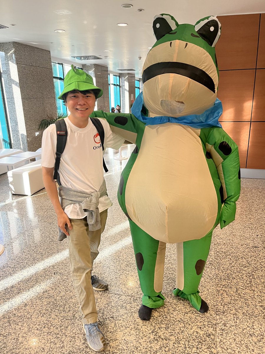 Chiro8x's tweet image. Ha ha ha, look look! #DevConnect #Progcrypto