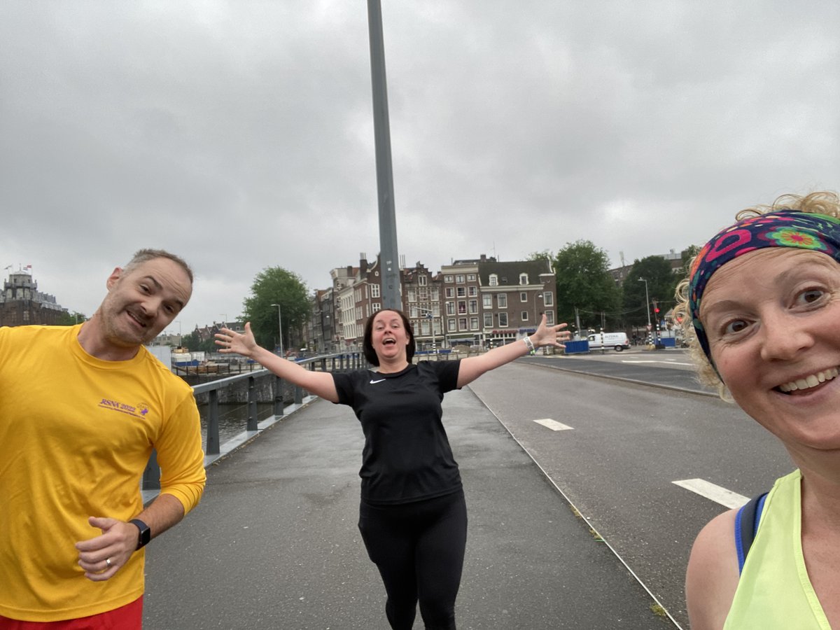 amypedvin's tweet photo. I am so proud to share that @frane3000, Rianna and I have completed the NHS1000 miles. From early morning and evening runs, dog walks and cycles, to dragging our @aidenceveye colleagues around cities across Europe, we did it!! #NHS75  #nhs1000miles  #aidence https://t.co/50hfXFQHhv