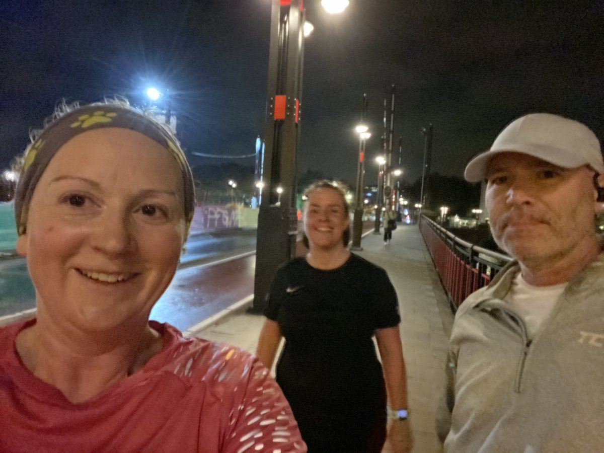 amypedvin's tweet photo. I am so proud to share that @frane3000, Rianna and I have completed the NHS1000 miles. From early morning and evening runs, dog walks and cycles, to dragging our @aidenceveye colleagues around cities across Europe, we did it!! #NHS75  #nhs1000miles  #aidence https://t.co/50hfXFQHhv