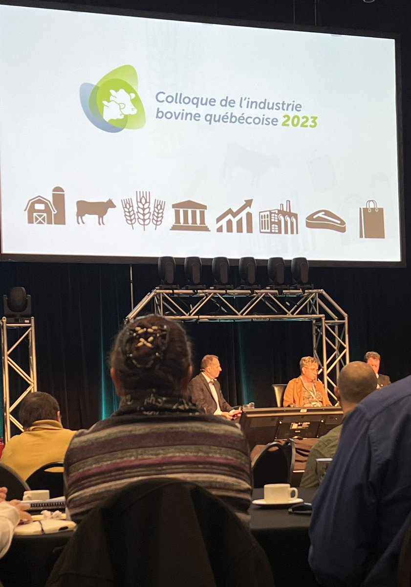 GenDubuc's tweet image. Présente au nom de la BNC  au Colloque de L’industrie Bovine québécoise présenté par les PBQ 🐮 Au plaisir 😄 #BNC #PBQ