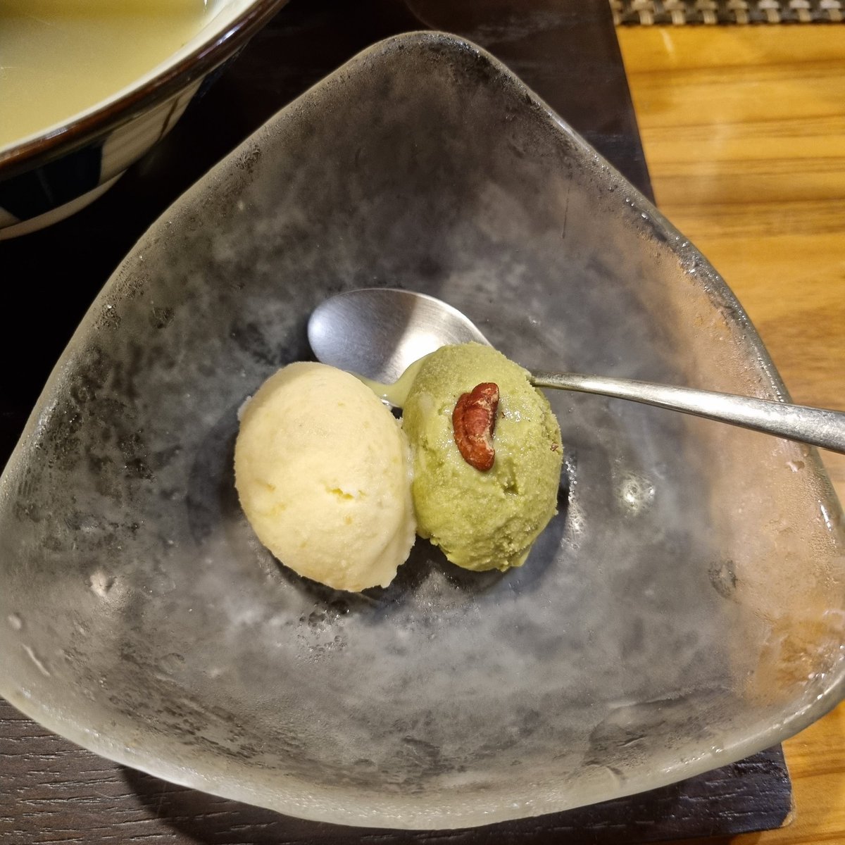 문득 후식을 받고 랄부같다고 생각함
#랄부 #후식 #ㅅㅌ #정상인 #비밀친구