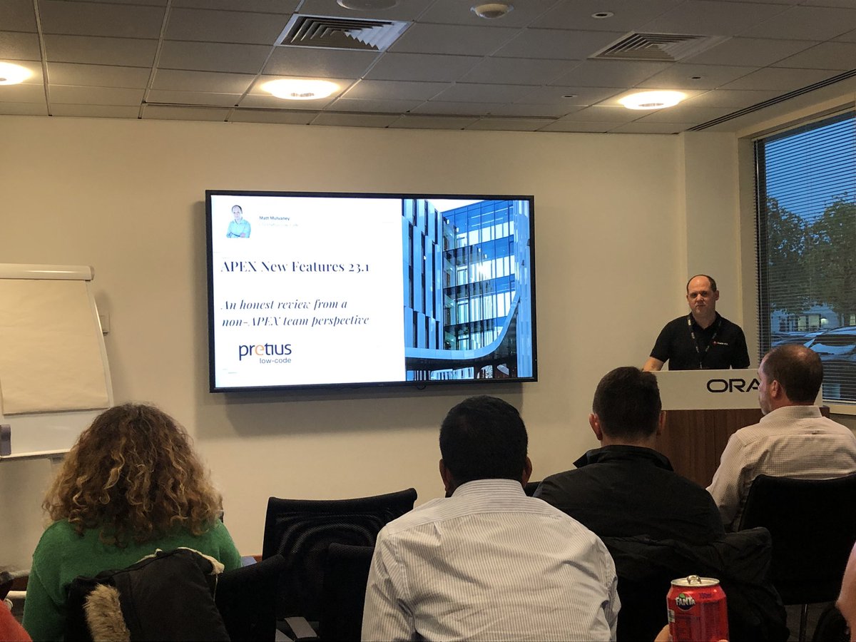 sypulabartosz's tweet photo. @Matt_Mulvaney currently on stage. It will be a great performance as always. #UKOUGConf23 #orclAPEX #pretius https://t.co/o7kKUDmwwe