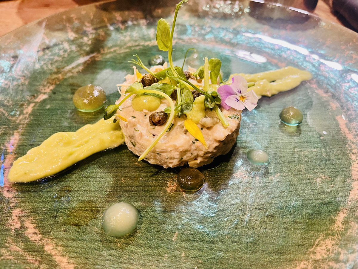 Crab, avocado, apple, caper.