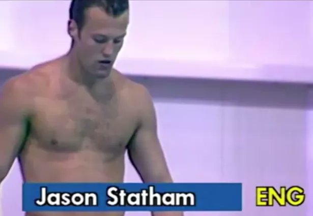 Did you know that after signing for Norwich City, Dion Dublin lived above a pub in Great Yarmouth with then Commonwealth Games competing Diver and now Actor Jason Statham?

Because we didn't.
🤯