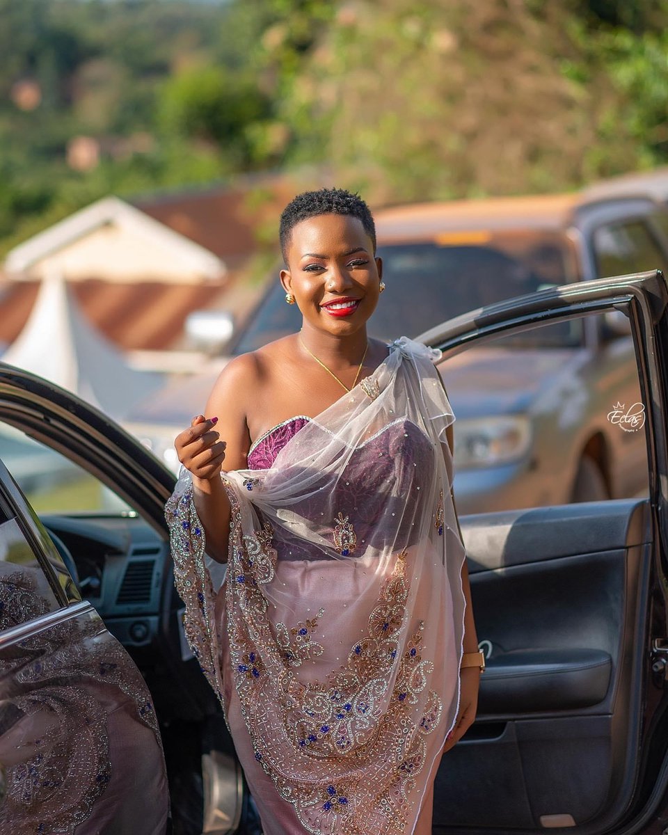 VivianTendo256's tweet photo. Culture 🤍🥰

#Musaayi https://t.co/VqO9wyMbBo