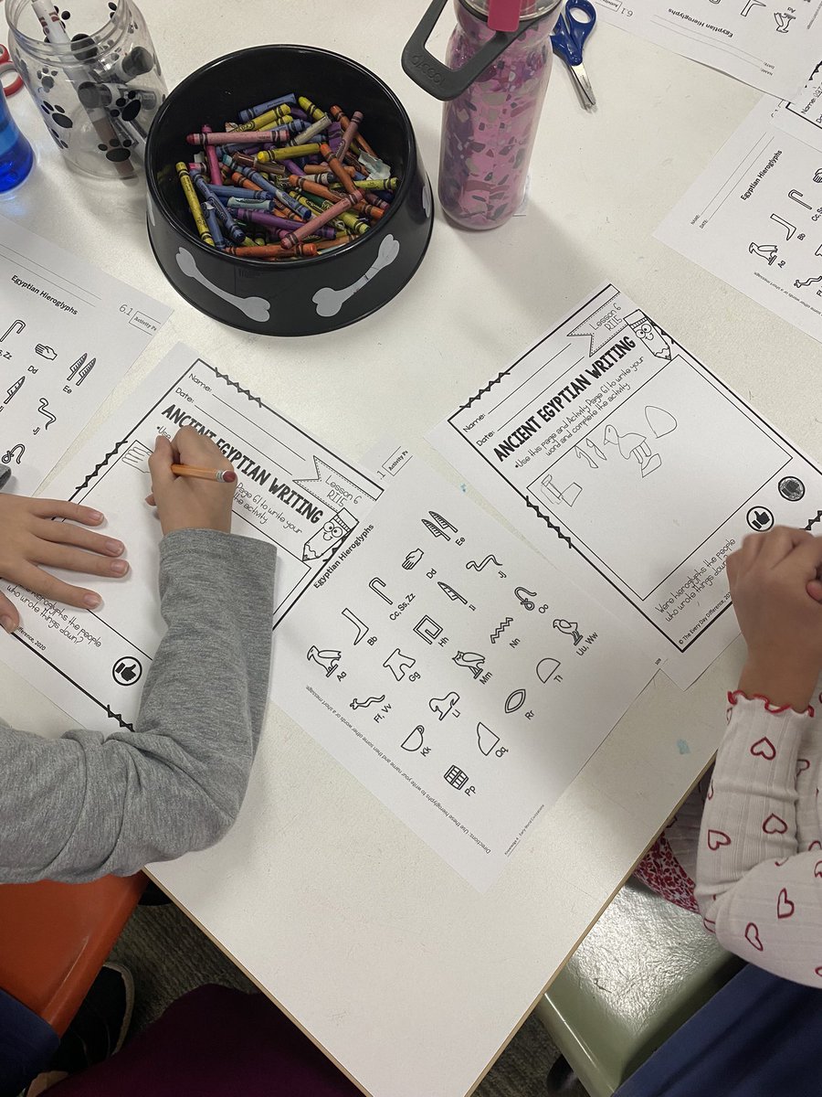 Mrs. Whitt tweet media