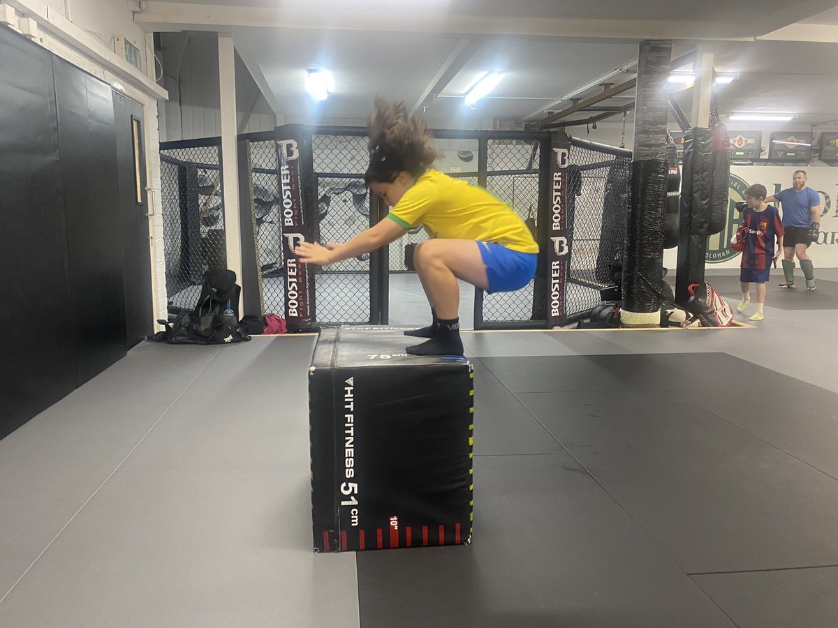 Darren Dillon tweet media