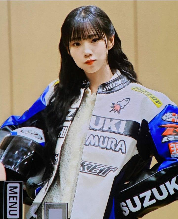 dethmour's tweet photo. ㅤ
ㅤ𝗒𝖾𝖺𝗁 𝗆𝗒 𝗯𝗿𝗼𝘁𝗵𝗲𝗿 𝗂𝗌 𝗉𝗋𝖾𝗍𝗍𝗒 𝖼𝗈𝗈𝗅;ㅤ
ㅤ𝖻𝗎𝗍 𝗁𝖾'𝗌 𝗇𝗈𝗍 𝖺𝗌 𝗰𝗼𝗼𝗹 𝖺𝗌 𝗆𝖾.
ㅤ
ㅤ https://t.co/4VeS6sq4pL