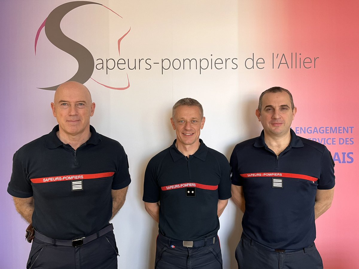 [#RENCONTRE] 🤝🏼 Ce matin, le Colonel hors-classe @philippe_sansa, chef de Corps, a reçu le Contrôleur Général Éric Meunier du @sdis42. L’occasion de partager autour des enjeux respectifs des deux SDIS.