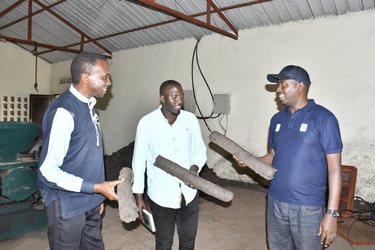 Uyu munsi, Abagize Komisiyo y'ubukungu mu Nama Njyanama y'Akarere bayobowe na Bwana BUSHAYIJA Francis basuye ibikorwa by'iterambere byegerejwe abaturage bagamije kureba umusaruro bitanga n'imbogamizi.Hasuwe icyanya cyuhirwa cya Ngoma22 n'ikimoteri cya Ruhinga gitunganya ibicanwa.