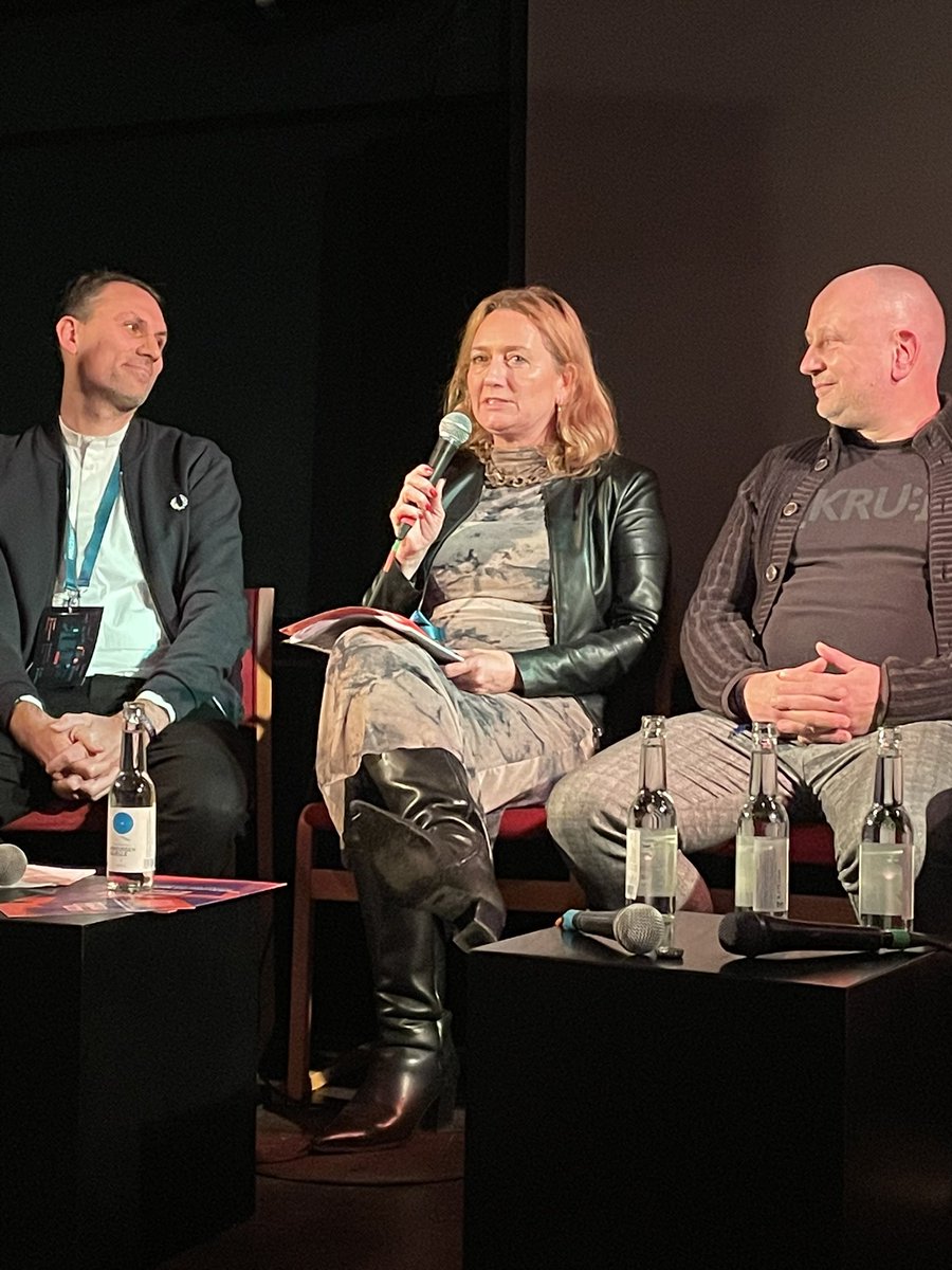 Caren Lay tweet media