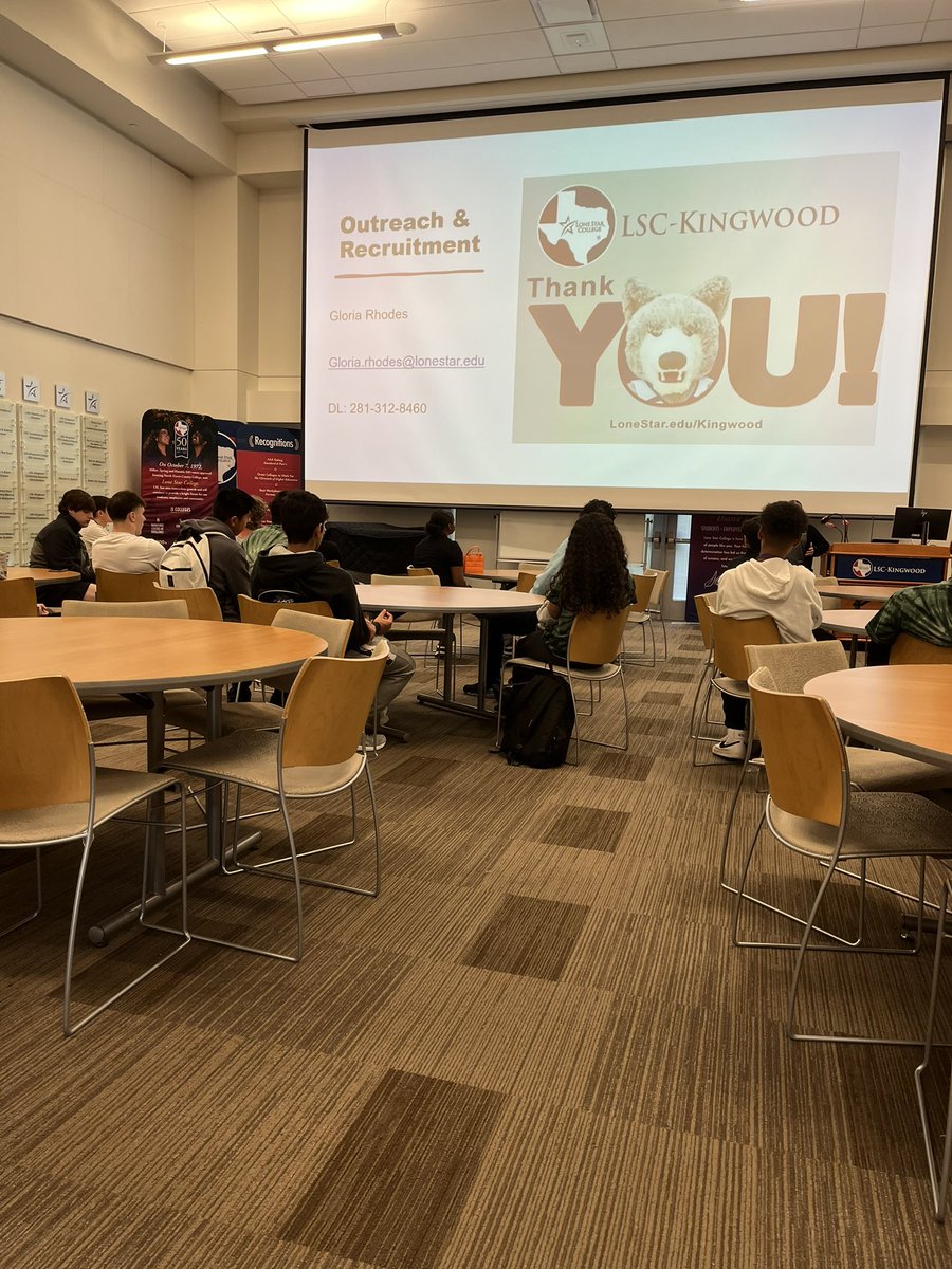 KPHS_AVID tweet media