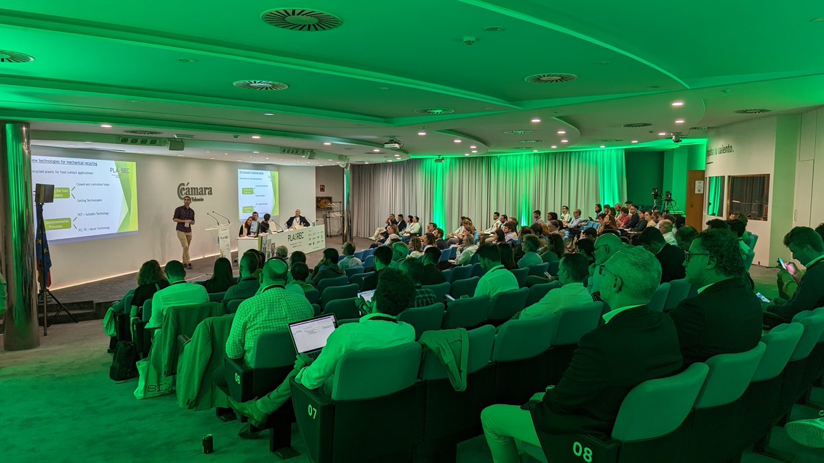 aimplas's tweet photo. ¡Damos por finalizado el II Seminario Internacional de Reciclado de Plásticos #PLASREC!

Gracias por acompañarnos durante estos dos días, en los que hemos abordado la #economíacircular, el #reciclado de #plásticos o la actual #legislación del sector, entre muchas otras cosas. https://t.co/1nl0XSJsDi