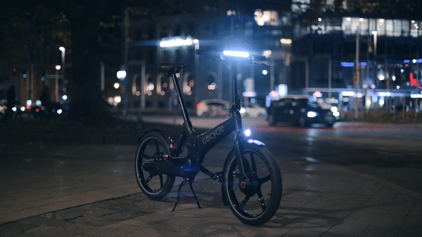 Tomosca's tweet photo. La Gocycle G4i è una delle biciclette elettriche più innovative oggi disponibili. Scoprite la tecnologia . Visitate Yachtsynergy per un giro di prova! #Gocycle #Ebike #Elettrica #Ciclismo #BlackFriday #BikeOfTheDay https://t.co/8K9fq8G0S1 https://t.co/IJNYgp5zUn