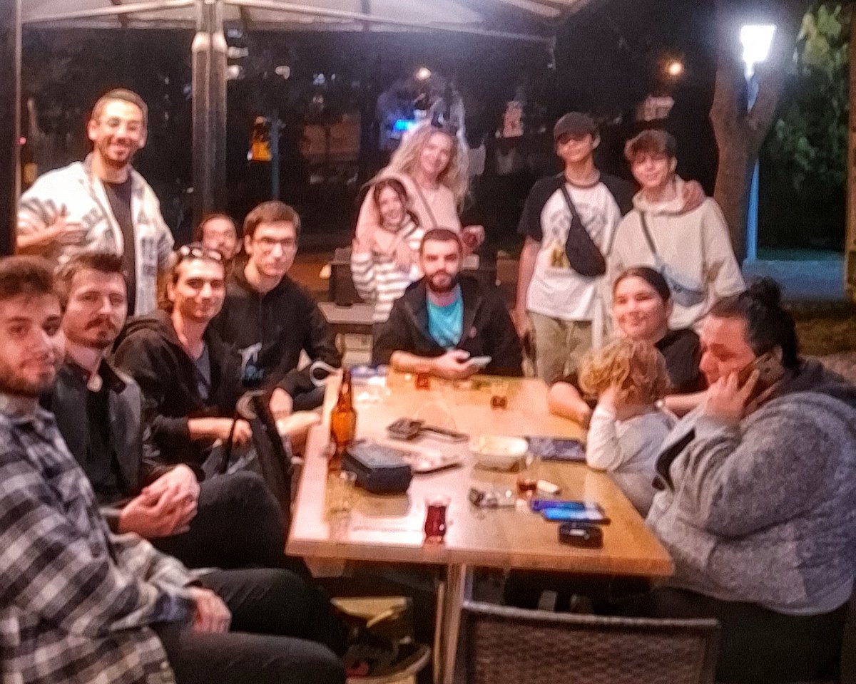 upgo2017's tweet photo. Virizion Raid Hour 🎉
#PokemonGO #PokemonGOfriends #pokemongoraid https://t.co/IrtNPaFTHH