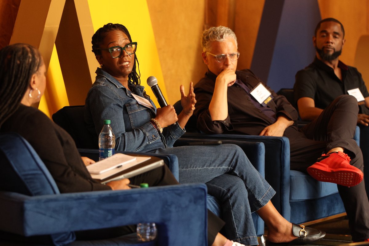 Avant South at Georgia Tech's inaugural event highlighted tech, innovation, and AI. #VIPInstructors Joycelyn Wilson of the Hip Hop 2020 team and Gil Weinberg of the Robotic Musicianship team explored the role of #AI in creative pursuits at #AvantSouth.
@gt_lmc @GaTechMusic