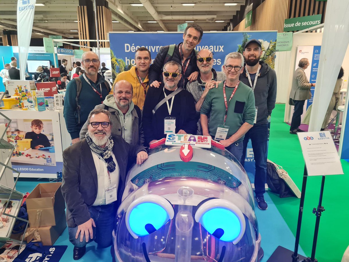 Équipe #ERUN 56 au complet.
Aidez-nous à gagner le gros lot !!!
Likez et repostez
🤞👍😜🙏🙏🙏❤
<a href="/Easytis/">Easytis</a> #EducatechExpo #STIAM #PEDAGOGIEACTIVE @TTS_Int @TTSressources