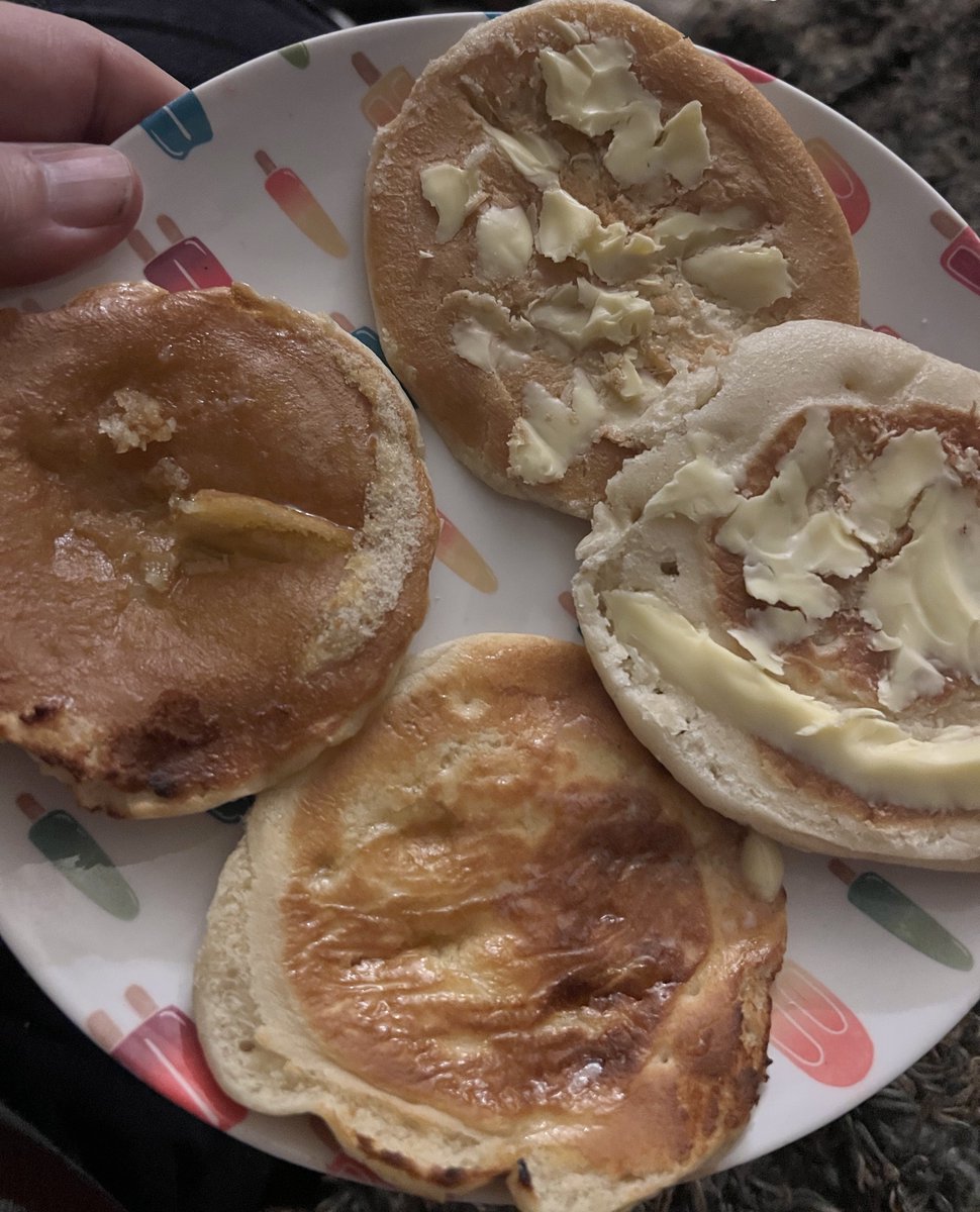 BelfastBooks's tweet photo. Mrs Books and I may be married, but we fundamentally differ about the best way to have pancakes. I’m #TeamToasted https://t.co/JsSWvpiYSf