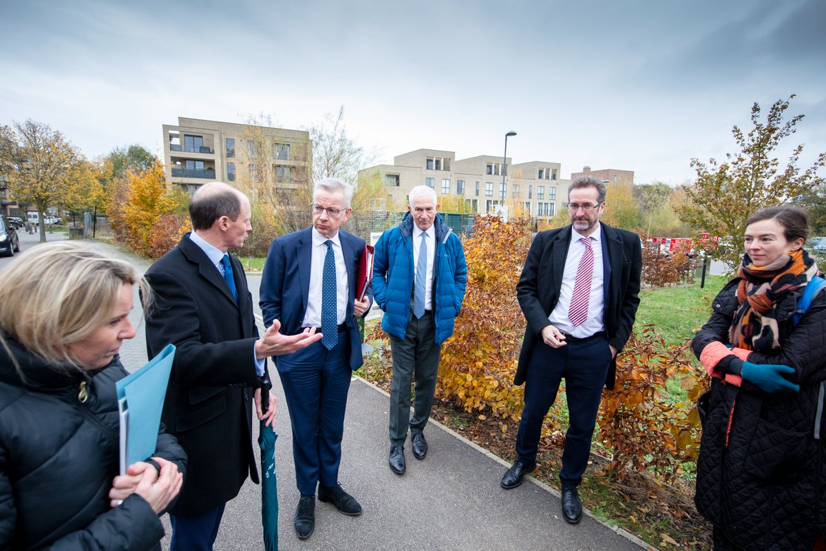 We welcomed Michael Gove MP, Secretary of State for Levelling Up, Housing and Communities to our Great Kneighton location in Cambridge where he saw placemaking at its best and talked about the importance of building great communities like this. #responsibledeveloper #placemaking